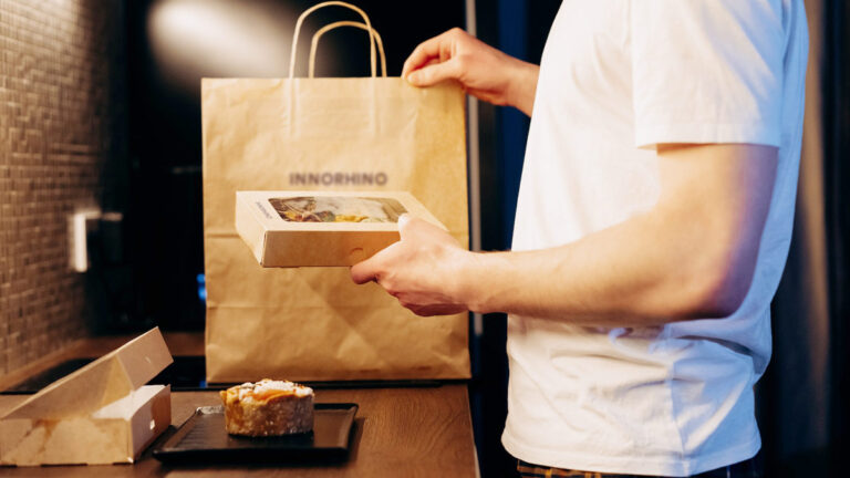 Food delivery & food packaging - INNORHINO