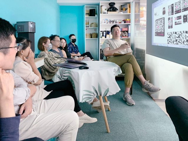 Packaging Strategy Meeting